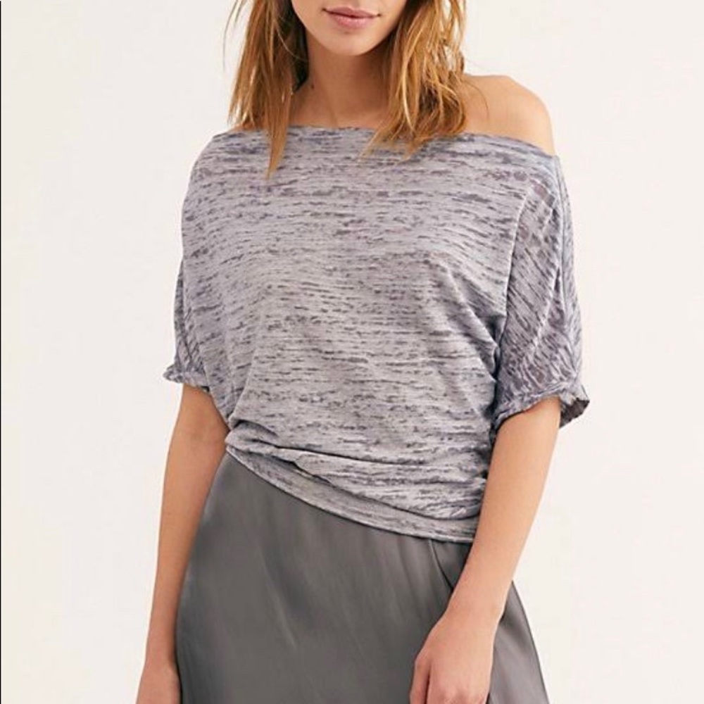 New, Free People Astrid Tees in Heather Grey - Picture 2 of 4